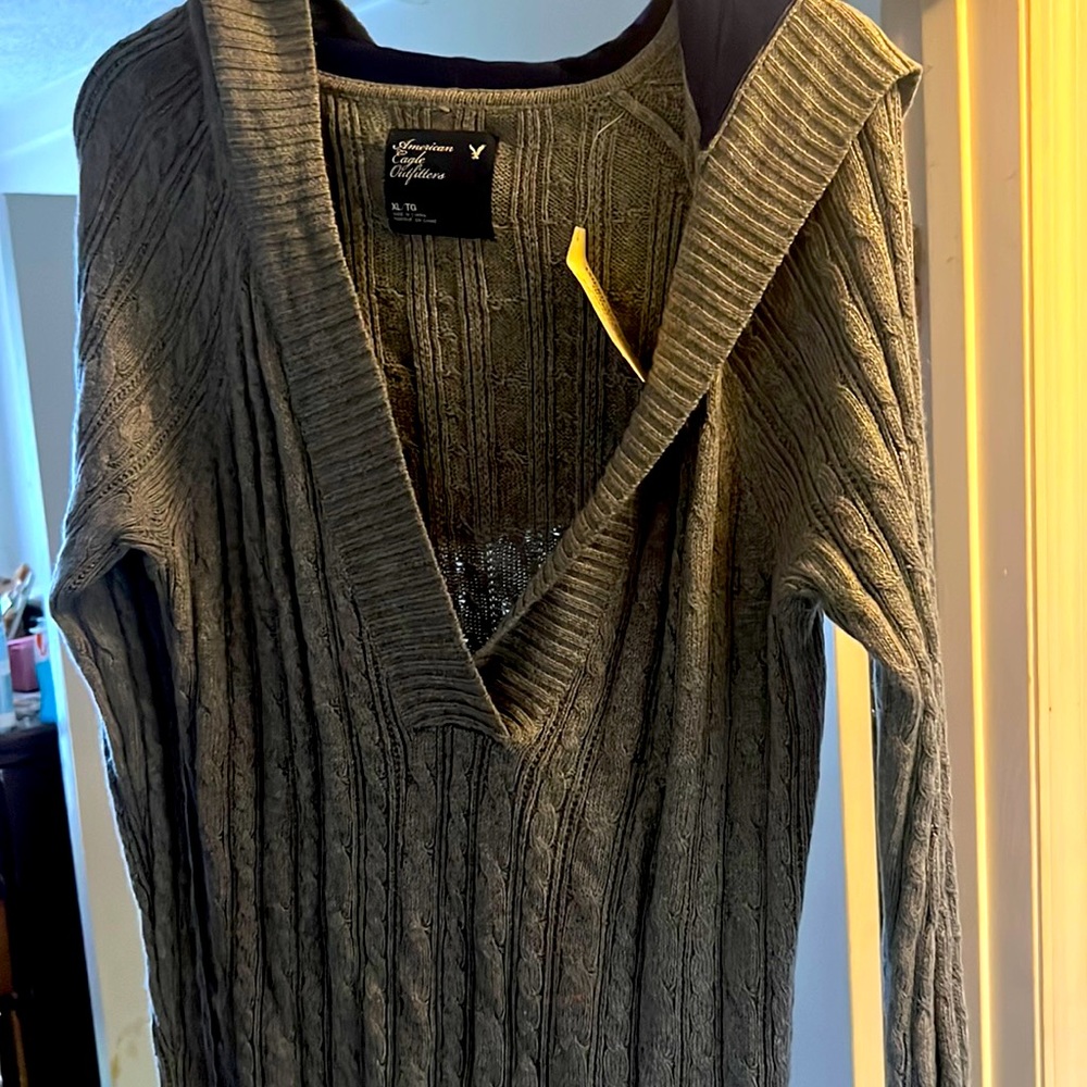 New gray sweater from American Eagle